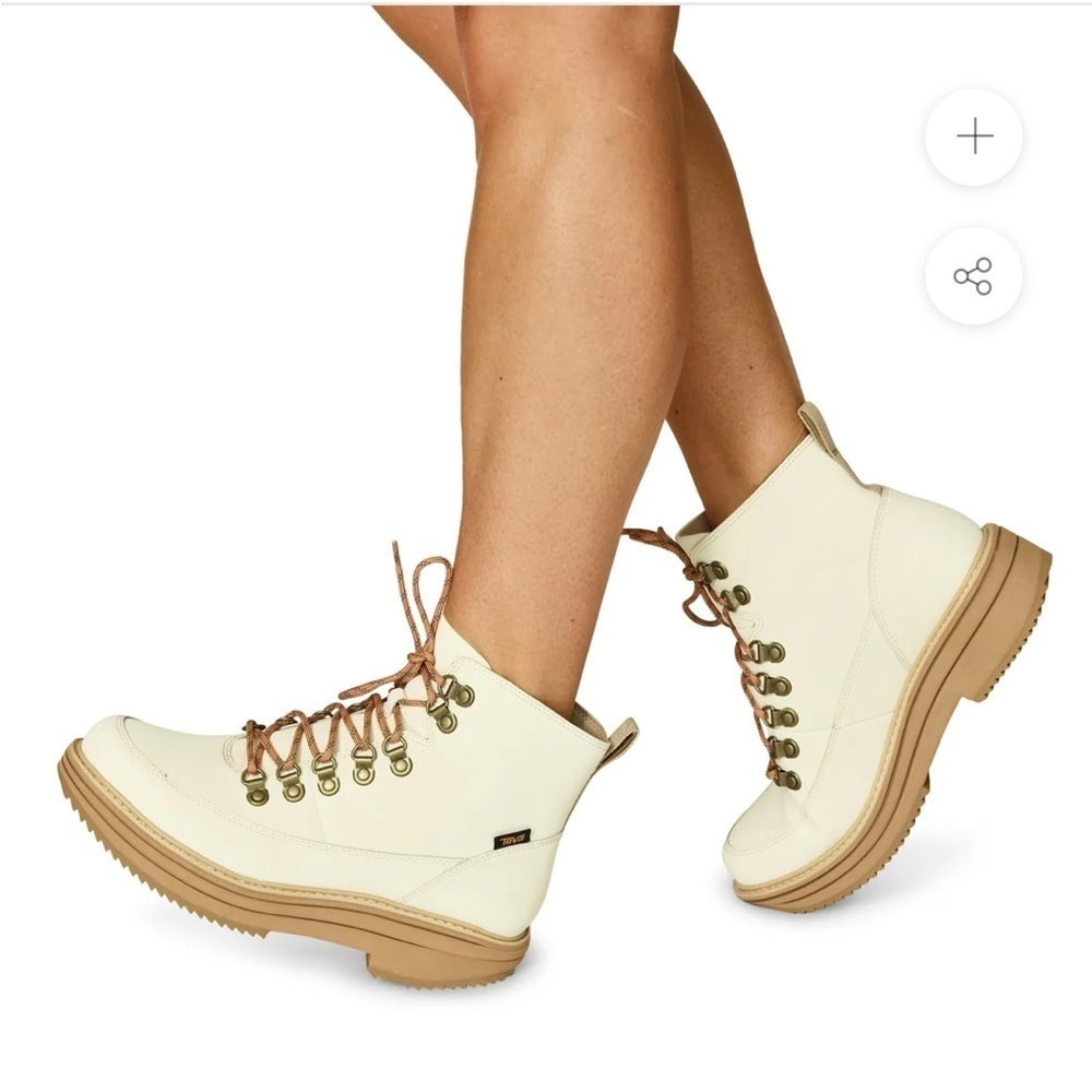 Teva Midform boot white swan lace up slight heal max comfort water repellent